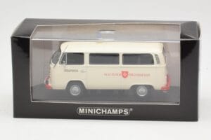 Volkswagen T2 Ambulance Malteser Hilfsdienst Minichamps 1:43 400053092 Metall — Bild 4 von 4