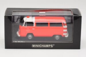 Volkswagen T2 Bus Feuerwehr Frankfurt Minichamps 1:43 400053091 Metall — Bild 4 von 4
