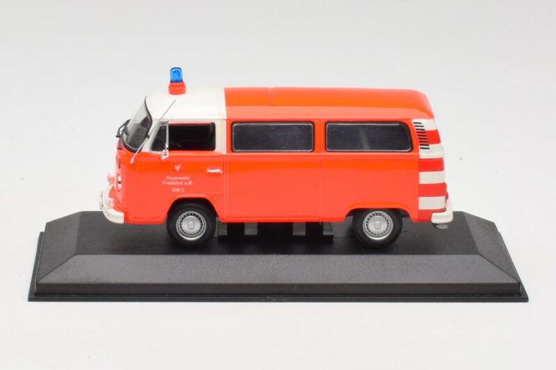 Volkswagen T2 Bus Feuerwehr Frankfurt Minichamps 1:43 400053091-R Metall