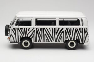 Volkswagen T2a Bus Safari Schuco 1:18 191 Metall — Bild 4 von 8