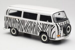Volkswagen T2a Bus Safari Schuco 1:18 191 Metall — Bild 6 von 8