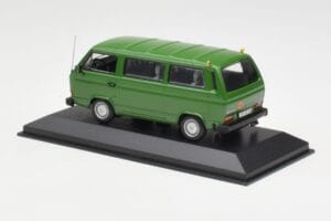 Volkswagen T3 Bus Grün Minichamps 1:43 400055000 Metall — Bild 3 von 4