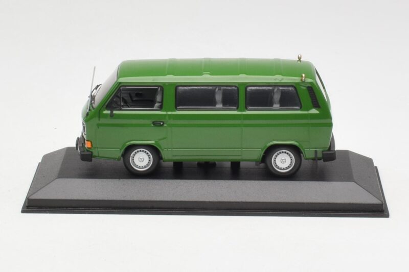 Volkswagen T3 Bus Grün Minichamps 1:43 400055000 Metall