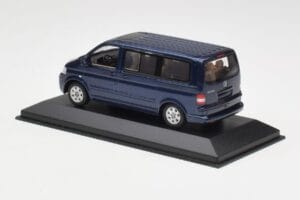 Volkswagen T5 Bus Shadow Blue Minichamps 1:43 842902102 Metall — Bild 3 von 4