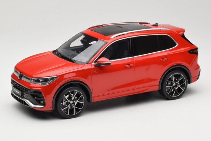 Volkswagen Tiguan eTSI R-Line Persimmon Red Metallic Otto 1:18 OT489 Resin