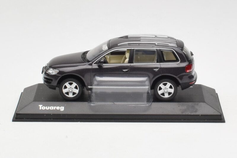 Volkswagen Touareg Grau Minichamps 1:43 TOUAREG001 Metall