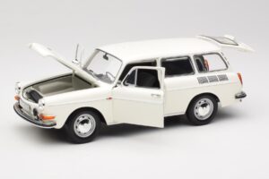 Volkswagen Type 3 1600 L Variant Polizei Minichamps 1:18 100051091 Metall — Bild 2 von 8