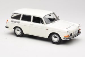 Volkswagen Type 3 1600 L Variant Polizei Minichamps 1:18 100051091 Metall — Bild 6 von 8