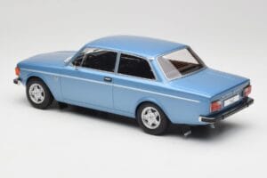 Volvo 142 Hellblau MCG 1:18 MCG18444 Metall — Bild 5 von 6