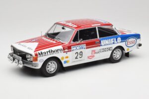 Volvo 142 #29 M. Alen / I. Kivimaki Rally 1000 Lakes 1973 MCG 1:18 MCG18528R Metall