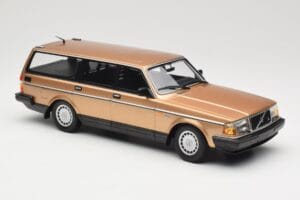 Volvo 240 GL Kombi Gold Metallic Minichamps 1:18 155171415 Metall — Bild 4 von 6
