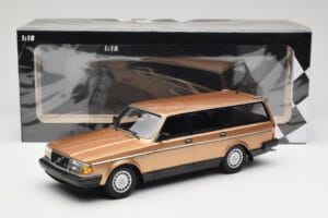 Volvo 240 GL Kombi Gold Metallic Minichamps 1:18 155171415 Metall — Bild 6 von 6