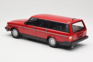 Volvo 240 GL Kombi Rot Minichamps 1:18 155171411 Metall — Bild 5 von 6