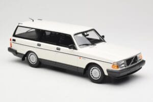 Volvo 240 GL Kombi Weiß Minichamps 1:18 155171412 Metall — Bild 4 von 6