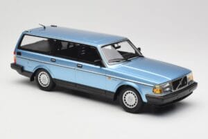 Volvo 240 GL Estate Blue Metallic Minichamps 1:18 155171414 Metall — Bild 4 von 6