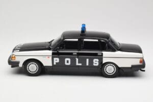 Volvo 240 GL Polis Sweden Schwarz Minichamps 1:18 155171497 Metall — Bild 3 von 6