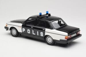 Volvo 240 GL Polis Sweden Schwarz Minichamps 1:18 155171497 Metall — Bild 5 von 6