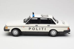 Volvo 240 GL Politi Denmark Minichamps 1:18 155171495 Metall — Bild 3 von 6