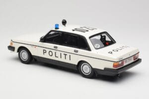 Volvo 240 GL Politi Denmark Minichamps 1:18 155171495 Metall — Bild 5 von 6