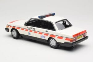 Volvo 240 GL Politie Netherlands Minichamps 1:18 155171498 Metall — Bild 5 von 6