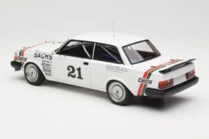 Volvo 240 Turbo #21 P. Stureson DTM Winner Wunstorf 1985 AUTOart 1:18 88592 Metall — Bild 7 von 8