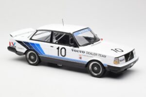 Volvo 240 Turbo #10 R. Francevic Winner ATCC 1986 IXO 1:18 18RMC176 Metall — Bild 4 von 6