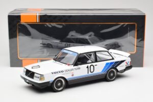 Volvo 240 Turbo #10 R. Francevic Winner ATCC 1986 IXO 1:18 18RMC176 Metall — Bild 6 von 6