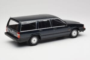 Volvo 740 GL Kombi Dunkelgrün Metallic Minichamps 1:18 155171771 Metall — Bild 2 von 6