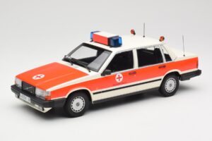 Volvo 740 GL DRK Aschaffenburg Minichamps 1:18 155171790 Metall