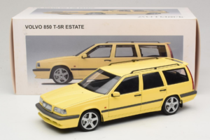 Volvo 850 T-5R Kombi Cream Yellow AUTOart 1:18 79506 Metall — Bild 8 von 8