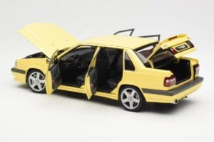 Volvo 850 T-5R Gelb AUTOart 1:18 79501 Metall — Bild 5 von 8