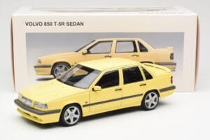 Volvo 850 T-5R Gelb AUTOart 1:18 79501 Metall — Bild 8 von 8