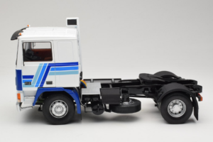 Volvo F12 Blau Weiss Road Kings 1:18 RK180033 Metall — Bild 4 von 8