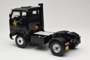 Volvo F88 John Player Special Black MCG 1:18 MCG18217 Metall — Bild 7 von 8
