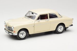 Volvo P121 Amazon Weiß Revell 1:18 08866 Metall