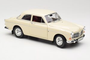 Volvo P121 Amazon Weiß Revell 1:18 08866 Metall — Bild 6 von 8