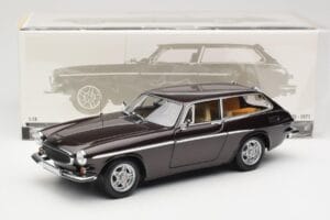 Volvo P1800 ES Braun Metallic Minichamps 1:18 100171615 Metall — Bild 8 von 8