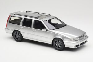 Volvo V70 R P80 Silber DNA 1:18 DNA000155 Metall — Bild 4 von 6