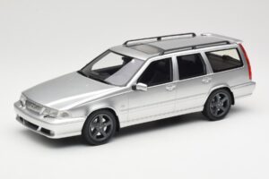 Volvo V70 R P80 Silber DNA 1:18 DNA000155 Metall