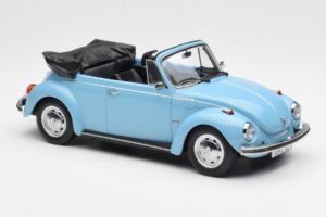 Volkswagen Beetle 1303 Cabriolet Hellblau Norev 1:18 188531 Metall — Bild 4 von 6