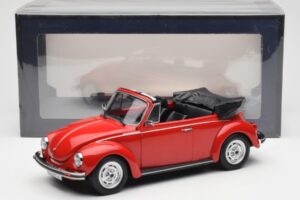 Volkswagen Beetle 1303 Cabriolet Rot Norev 1:18 188529 Metall — Bild 6 von 6