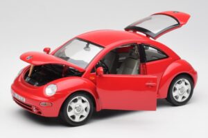 Volkswagen New Beetle Rot Bburago 1:18 8185108 Metall — Bild 2 von 8