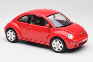 Volkswagen New Beetle Rot Bburago 1:18 8185108 Metall — Bild 6 von 8