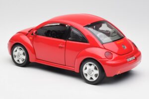 Volkswagen New Beetle Rot Bburago 1:18 8185108 Metall — Bild 7 von 8