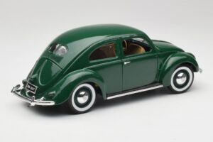 Volkswagen Export Sedan Beryl Grün Maisto 1:18 31820 Metall — Bild 3 von 8