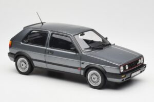Volkswagen Golf Mk2 GTI Grau Metallic Norev 1:18 188442 Metall — Bild 6 von 8