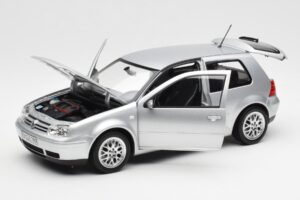Volkswagen Golf Mk5 GTI Silber Norev 1:18 188570 Metall — Bild 2 von 8