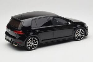 Volkswagen Golf R Mk7 Deep Black Otto 1:18 OT417 Resin — Bild 2 von 6