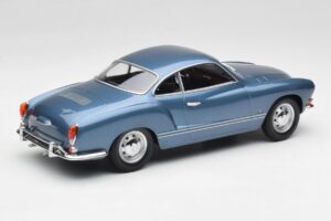 Volkswagen Karmann Ghia Coupe Neptune Blau Minichamps 1:18 155054022 Metall — Bild 2 von 6