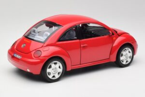 Volkswagen New Beetle Rot Bburago 1:18 3342 Metall — Bild 3 von 8